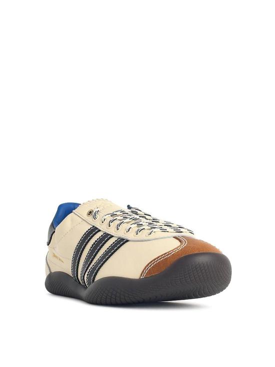 26SS 아디다스 스니커즈 KK4981 White - ADIDAS