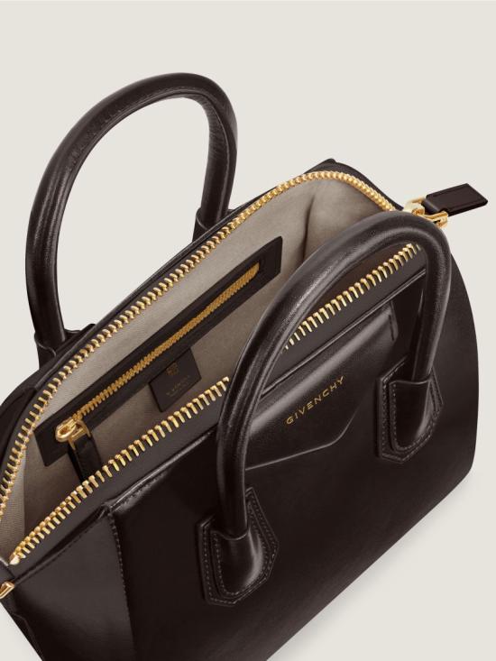  지방시 박스 레더 스몰 안티고나 백 BB5149B13A Black - GIVENCHY