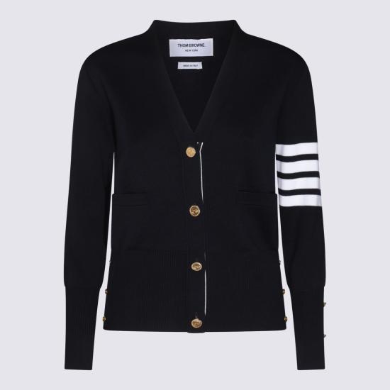 26FW 톰브라운 파인 메리노 울 4바 클래식 V넥 가디건 FKC207A 00014415 NAVY - THOM BROWNE