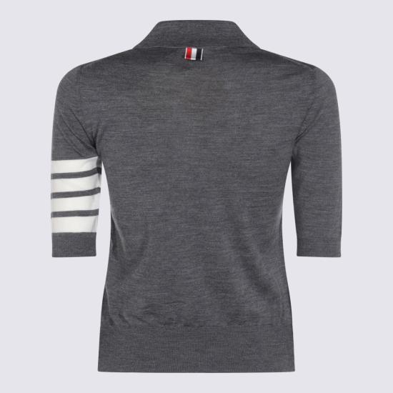 26FW 톰브라운 울 4바 릴렉스드 폴로 니트 FKP053A Y1014035 MED GREY - THOM BROWNE