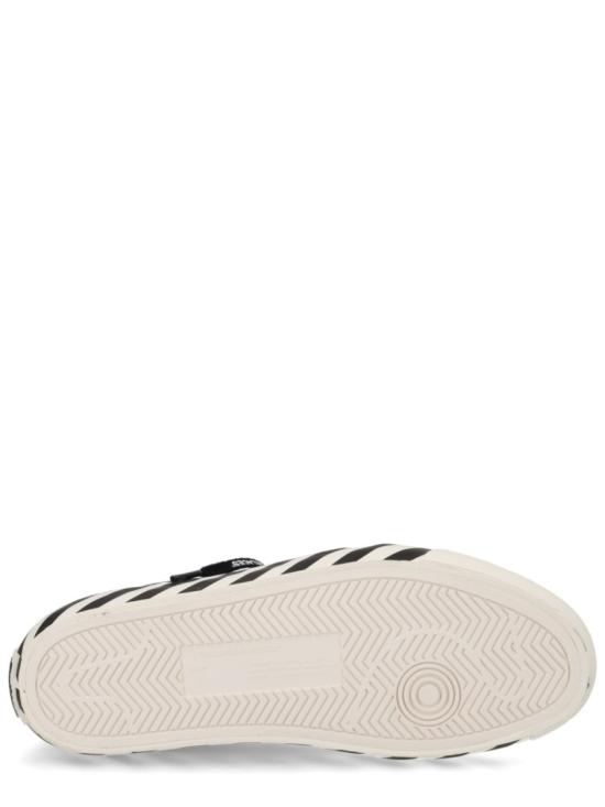 26SS 오프화이트 스니커즈 M2APC9F001 1001 Black - OFF WHITE