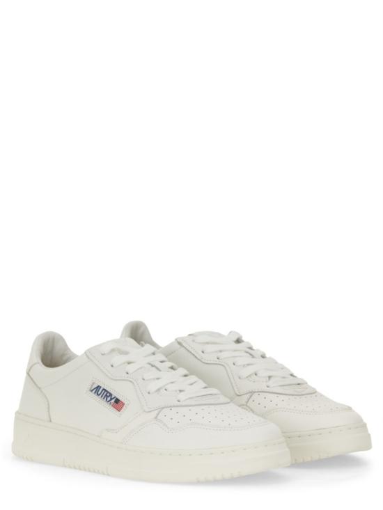  오트리 메달리스트 로우 스니커즈 AULM SG10 White - AUTRY