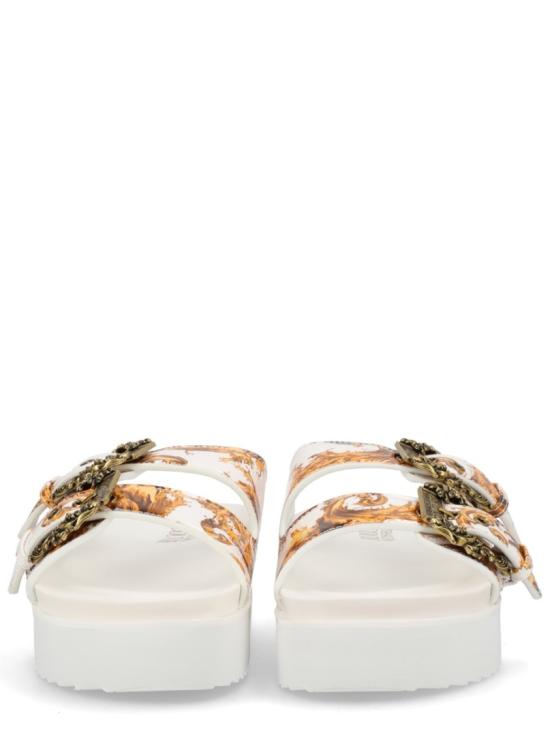 26SS 베르사체 바로크 버클 아리조나 샌들 80VA3SM1 ZS366G03 White - VERSACE