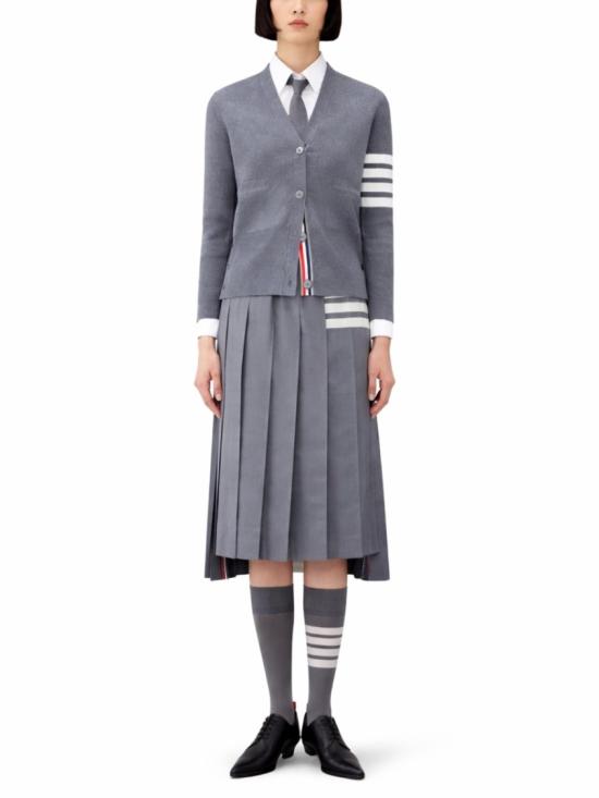  톰브라운 코튼 4바 밀라노 클래식 브이넥 가디건 FKC207A 00219035 Grey - THOM BROWNE