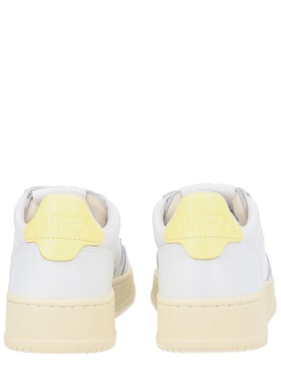 26SS 오트리 메달리스트 로우 레더 스니커즈 AULW LL09 White - AUTRY