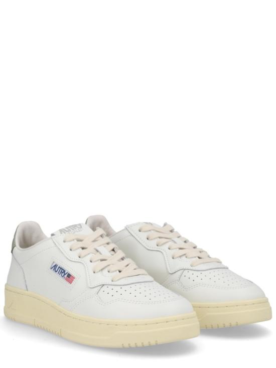 26SS 오트리 메달리스트 로우 레더 스니커즈 AULW LL11 White - AUTRY