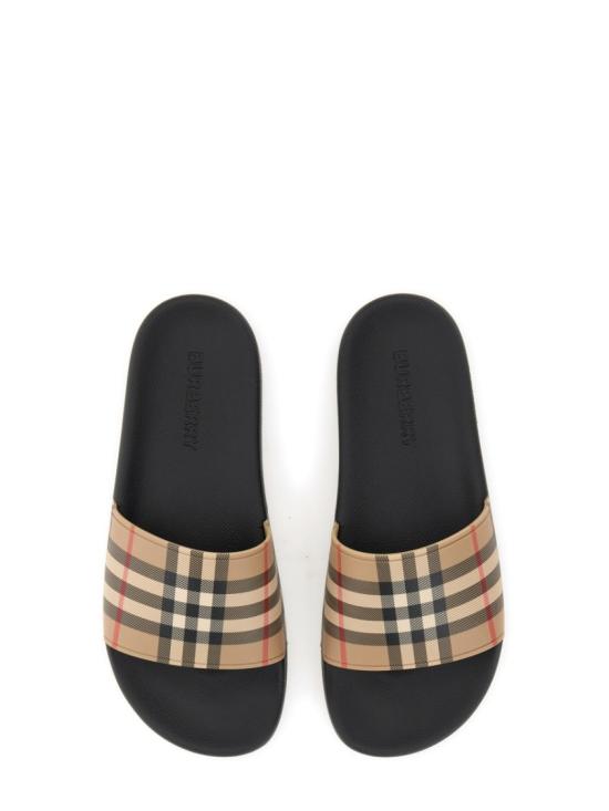  버버리 체크 프린트 슬라이드 8057037 A7028 Black - BURBERRY