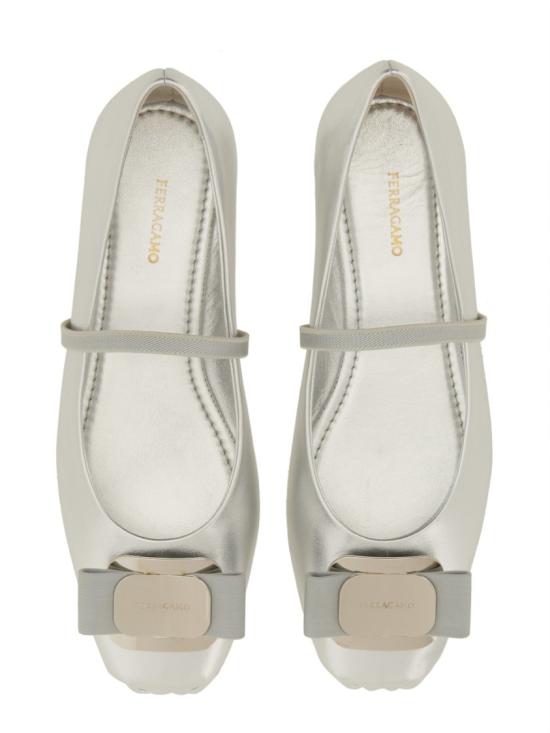  살바토레 페라가모 플랫 슈즈 769030 01H345009 Grey - SALVATORE FERRAGAMO
