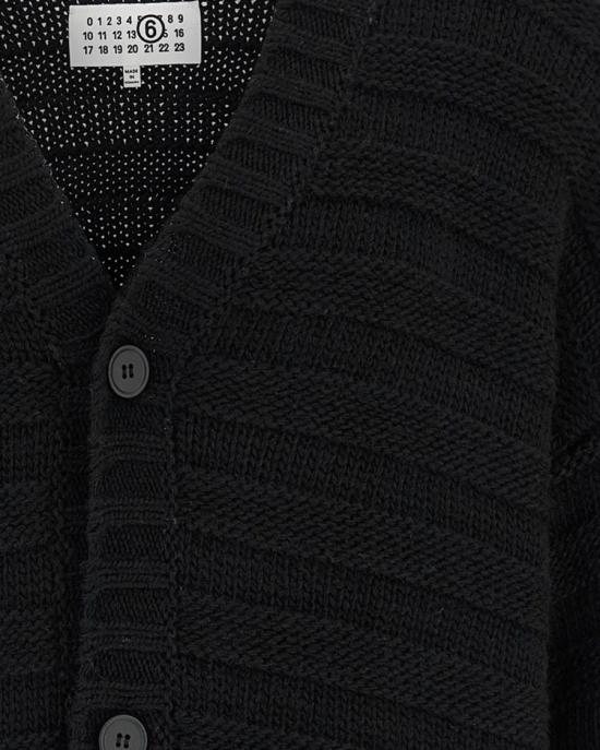 26FW MM6 메종마르지엘라 가디건 8206304 Black - MM6 MAISON MARGIELA