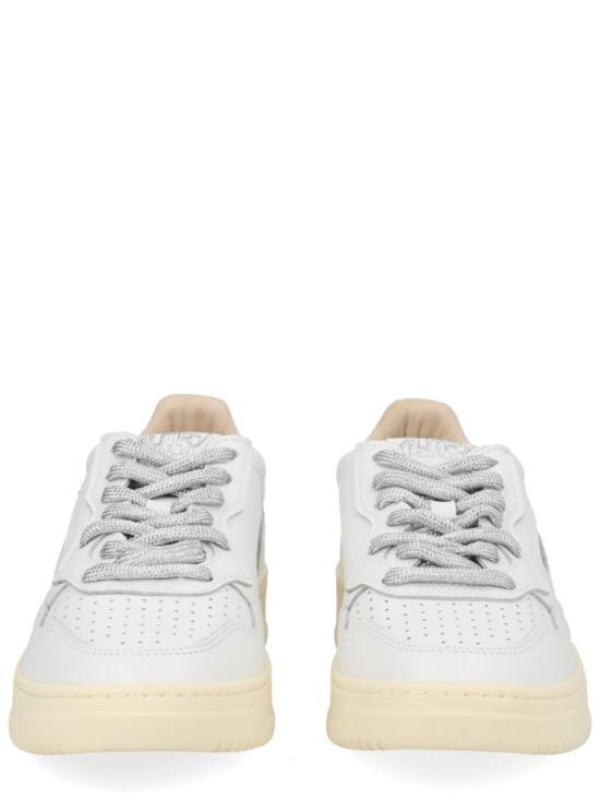26SS 오트리 메달리스트 로우 레더 스니커즈 AULW SW02 White - AUTRY