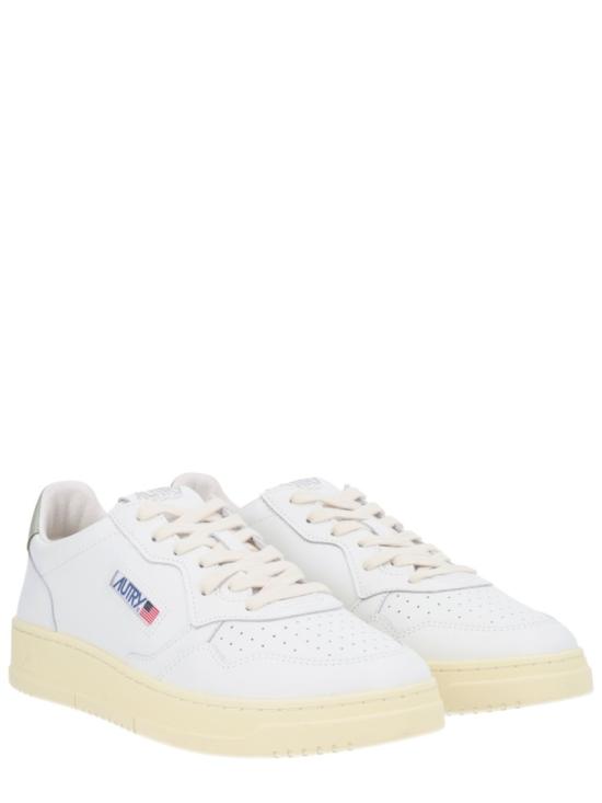26SS 오트리 메달리스트 로우 스니커즈 AULM LL11 White - AUTRY