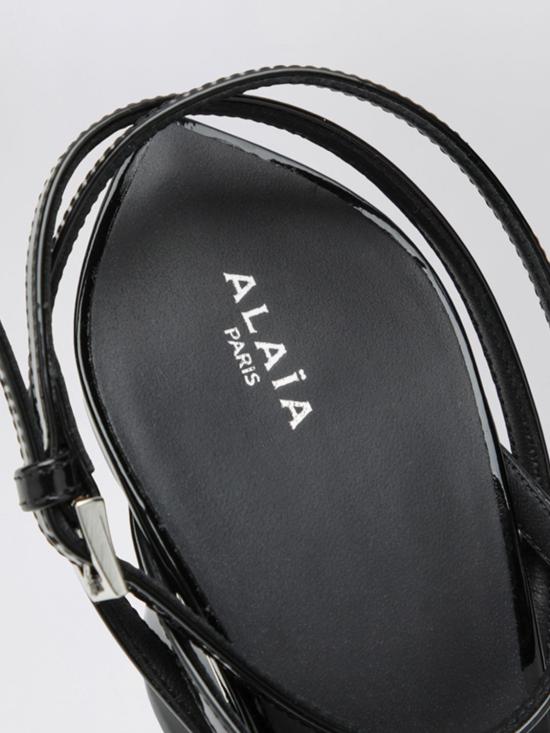26SS 알라이아 힐/펌프스 AA3S3007I037 999 Black - ALAIA