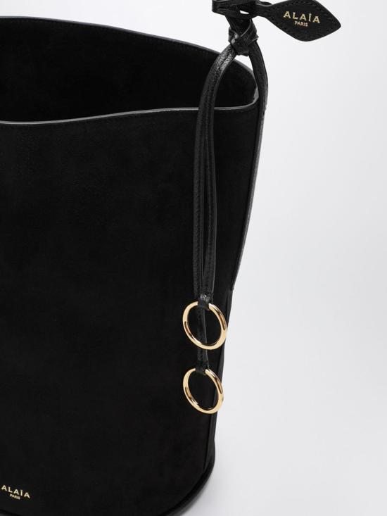 26SS 알라이아 숄더백 AA1L6005CA577S 999 Black - ALAIA