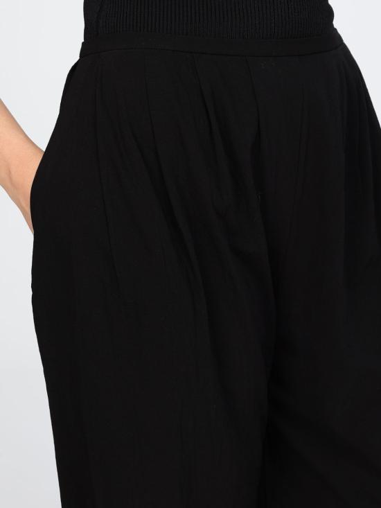 26SS 케이트 숏팬츠 182271012 200 Black - KHAITE