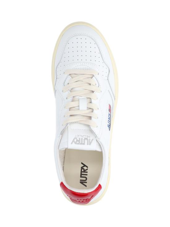 26FW 오트리 메달리스트 로우 스니커즈 AULM LL21 White - AUTRY