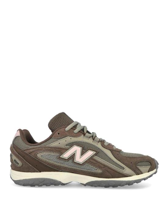 26SS 뉴발란스 204L 스웨이드 스니커즈 U204L273STP Brown