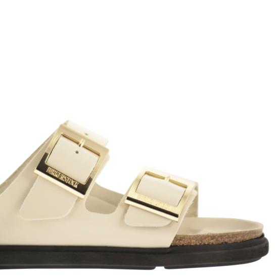 26SS 버켄스탁 샌들 1031809 ECRU - BIRKENSTOCK