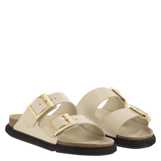 26SS 버켄스탁 샌들 1031809 ECRU - BIRKENSTOCK