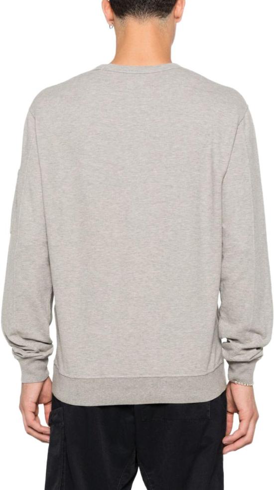 26SS 씨피 컴퍼니 라이트 플리스 크루넥 스웨트셔츠 RCCMSS711A002246GM94 LICHTGREY - C.P. COMPANY