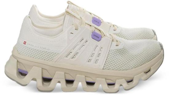 26SS 온 러닝 스니커즈 3WG10393588IVORYGHOST WHITE