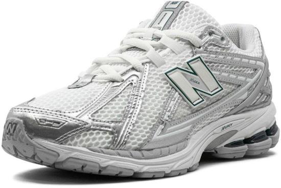 26SS 뉴발란스 1906 스니커즈 M1906REESILVERMETALLICOFFWHITE - NEW BALANCE