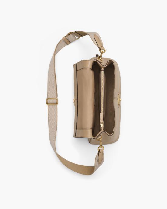 26SS 마크제이콥스 크리스티나 메신저 백 2R5HMS002H01 230 camel CAMMELLO - MARC JACOBS