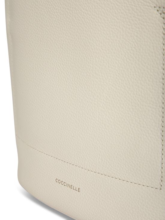 26SS 코치넬리 크로스백 E1TOA23010 685 White - COCCINELLE