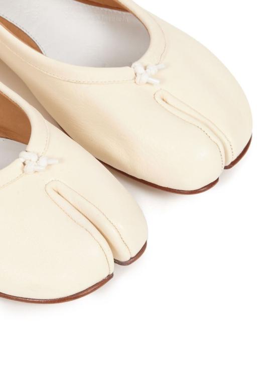 26SS 마르지엘라 플랫 슈즈 S58WZ0042 P3753T1003 WHITE - MAISON MARGIELA