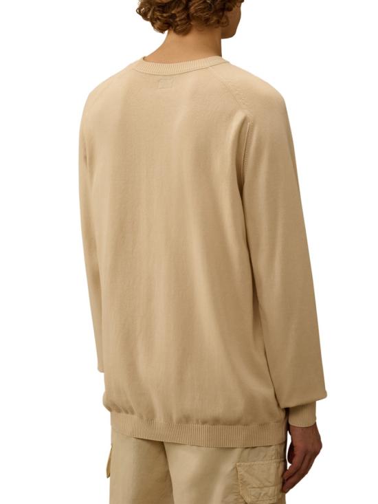 26SS 씨피 컴퍼니 코튼 크레이프 크루넥 렌즈 스웨터 20CMKN105A006323O114 Brown - C.P. COMPANY