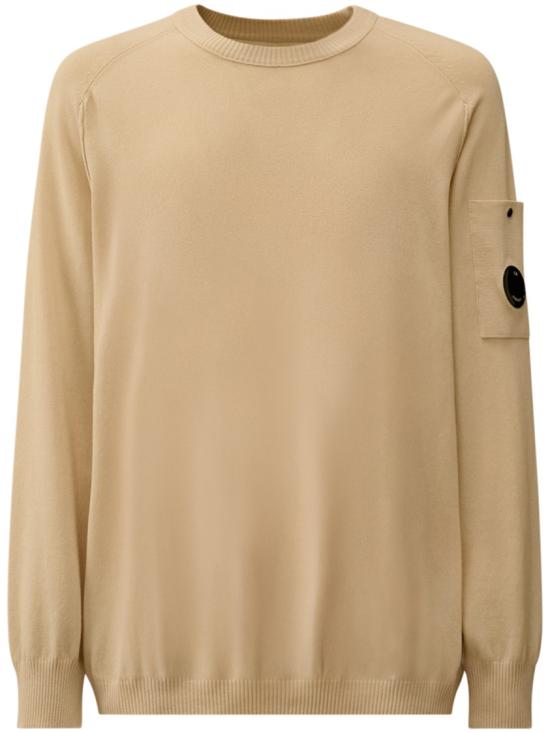 26SS 씨피 컴퍼니 코튼 크레이프 크루넥 렌즈 스웨터 20CMKN105A006323O114 Brown