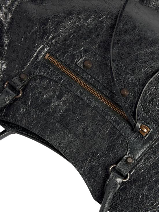 26FW 발렌시아가 숄더백 846921 2ABEK 1000 BLACK - BALENCIAGA