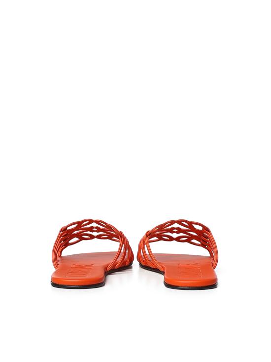 26SS 로에베 페탈 애너그램 소프트 카프스킨 슬라이드 LPEA465X06 4974 DEEP SAFFRON - LOEWE