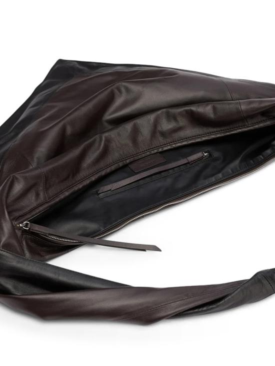 26SS 르메르 샤이니 나파 레더 스카프 백 BG0157 LL0075MU096 Brown - LEMAIRE