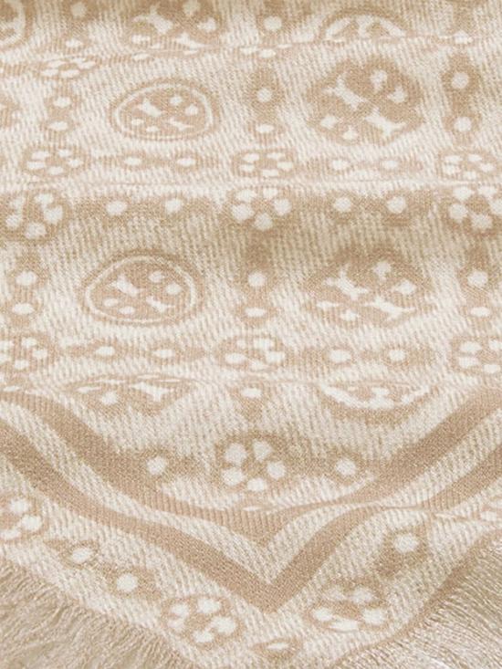 26FW 토리버치 T 모노그램 플로럴 오블롱 스카프 181355 100 Ivory - TORY BURCH