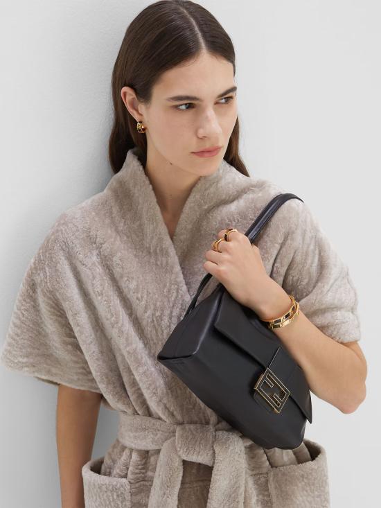26SS 펜디 맘마백 미디엄 8BR833AQ0D F0KUR Nero - FENDI