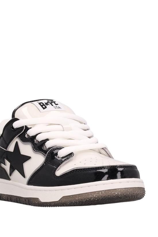 26SS 베이프 스니커즈 001FWM301313M - BAPE