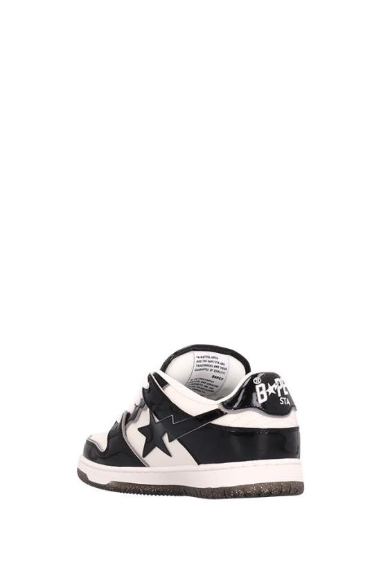 26SS 베이프 스니커즈 001FWM301313M - BAPE