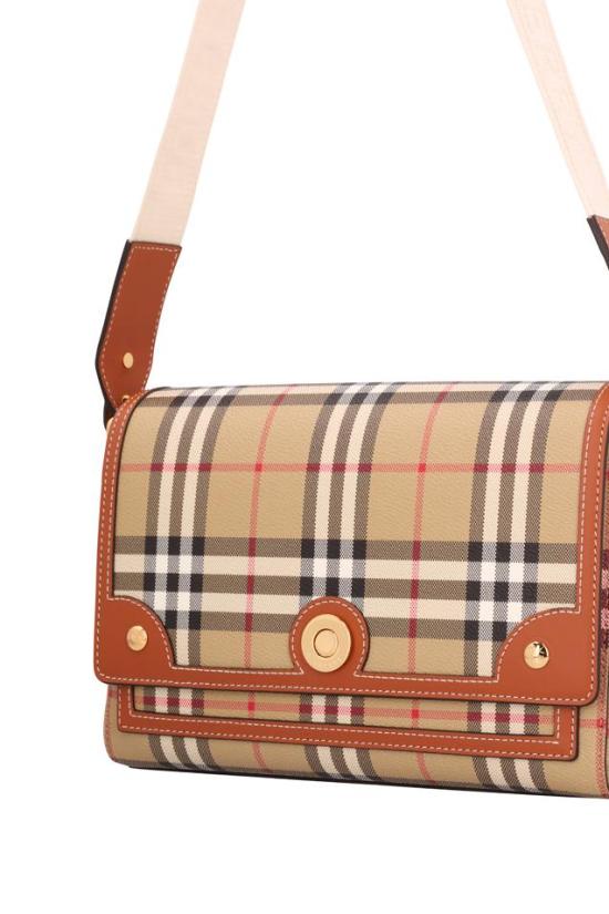 26SS 버버리 미디엄 노트 크로스백 8109788 - BURBERRY