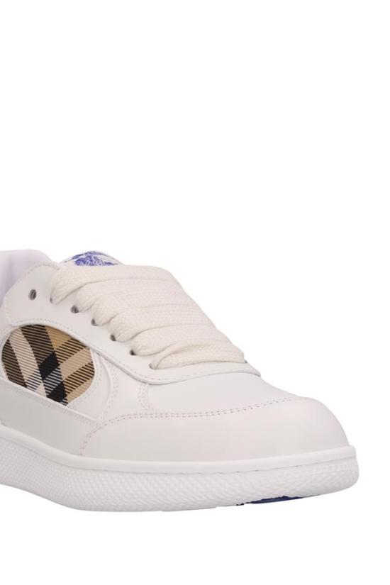 26SS 버버리 레더 체크 테라스 스니커즈 8108654 - BURBERRY