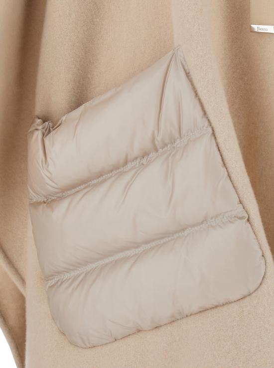 26FW 에르노 퀼티드 포켓 판초 GC00066DR333951982 Beige - HERNO