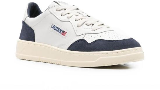 26FW 오트리 메달리스트 로우 스니커즈 AULMFT22 WHITE - AUTRY