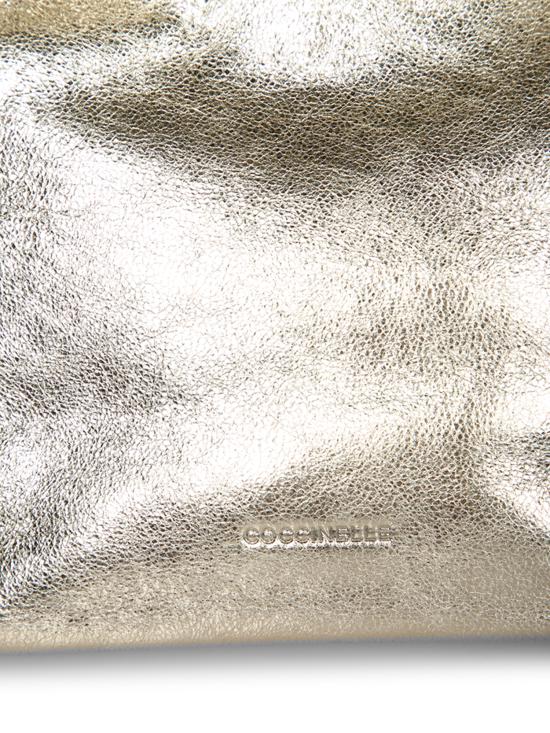 26SS 코치넬리 토트백 E1UAA58010 J84 Metallic - COCCINELLE