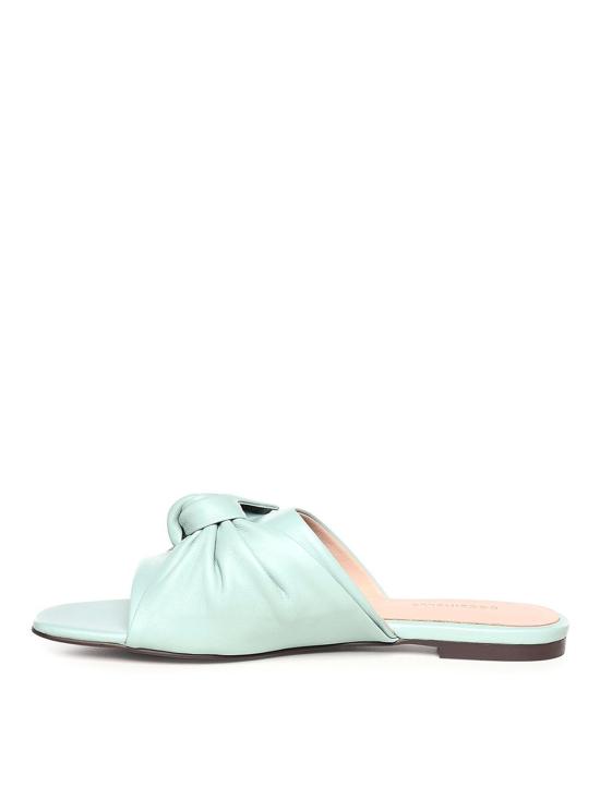 26SS 코치넬리 샌들 E4U1C170101B33 Light Blue - COCCINELLE