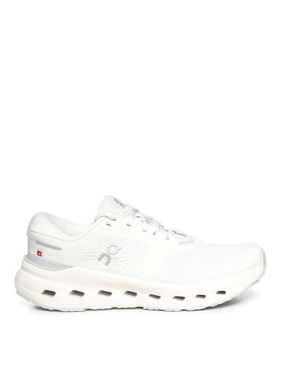 26SS 온 러닝 스니커즈 3MG10070813 White