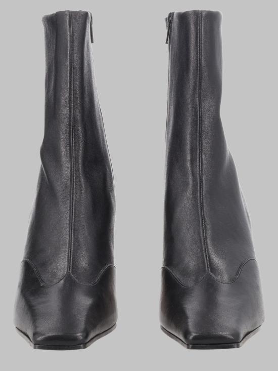 26FW 케이트 부츠 F1067 836 L836200 BLACK