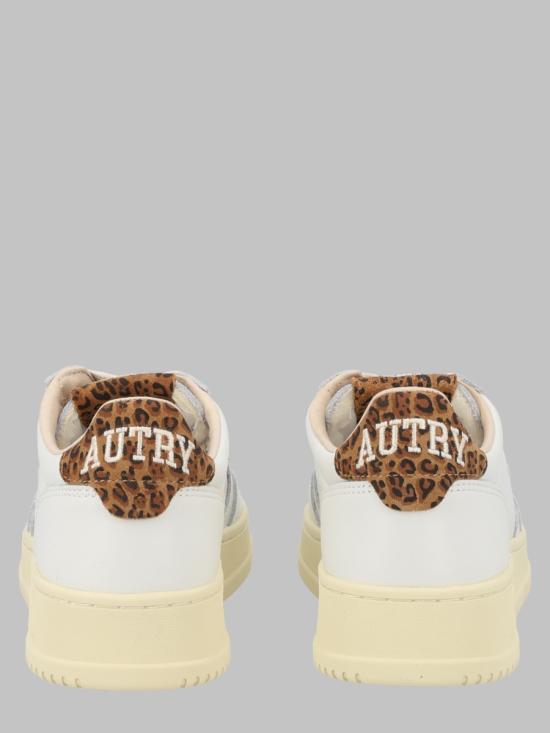 26FW 오트리 메달리스트 로우 레더 스니커즈 AULW HJ02 WHITE - AUTRY