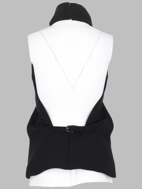 26FW 케이트 민소매 티셔츠 24874114 W4114200 BLACK - KHAITE