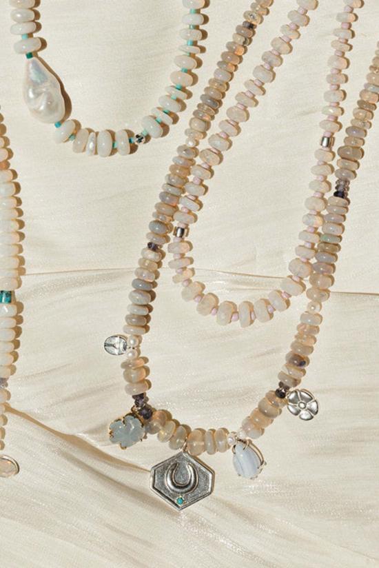  시에라 윈터 주얼리 목걸이/팬던트 하프 문 베이 목걸이 - SIERRA WINTER JEWELRY
