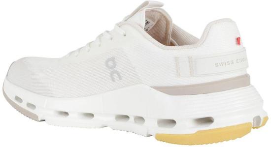 26SS 온 러닝 스니커즈 3WE30174804IVORYDESERT WHITE - ON RUNNING
