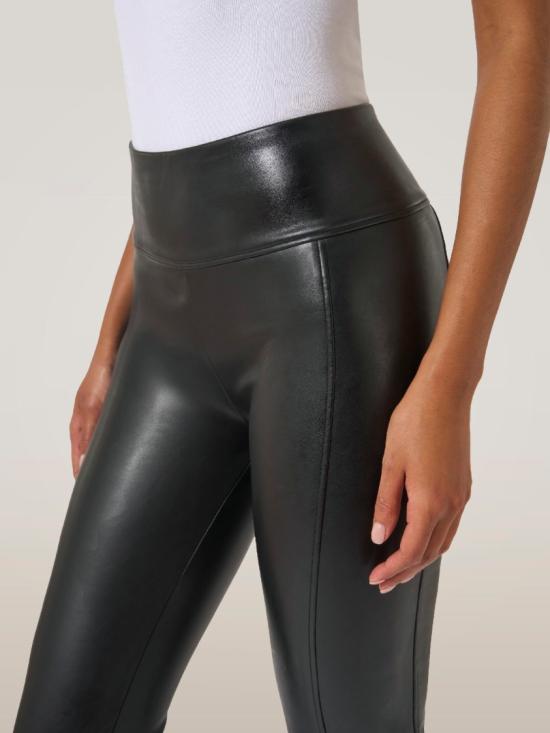 26FW 월포드 가죽 팬츠 53429 Black - WOLFORD